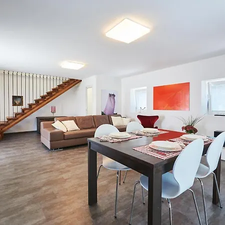 Vila Peter 1766 Selina